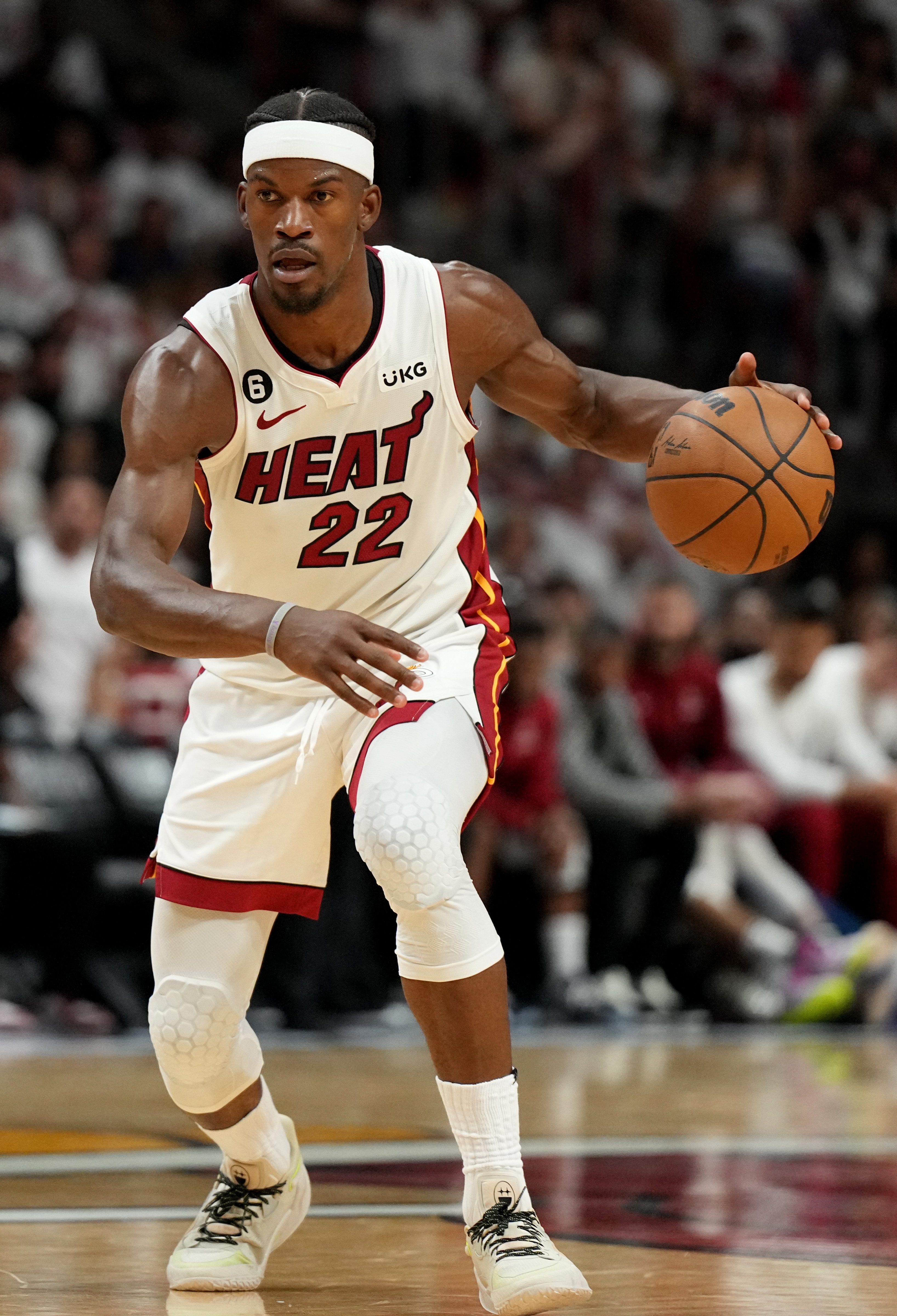 爱游戏在线-包含热火队宣布新一轮首发调整，期待队内化解战绩低谷的词条