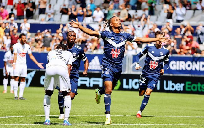 关于南特惊险击败波尔多,赢得宝贵三分的信息 关于南特惊险击败波尔多,赢得宝贵三分的信息