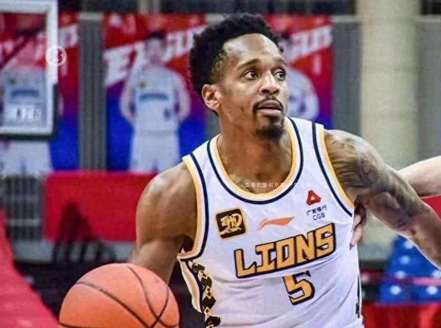 比分悬殊收官!篮球联赛季后赛进入白热化阶段的简单介绍 比分悬殊收官!篮球联赛季后赛进入白热化阶段的简单介绍