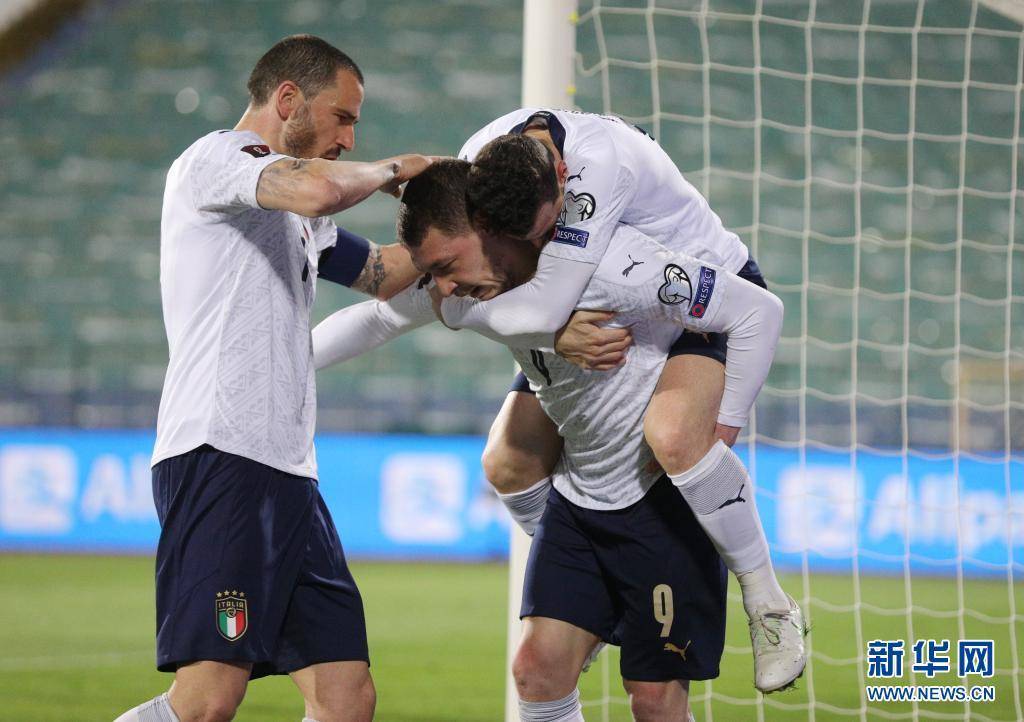 爱游戏在线-包含意大利客场惨败保加利亚：欧锦赛资格赛成焦点的词条