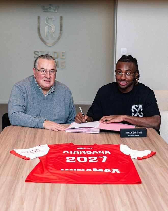 意甲球队宣布与赞助商签下了长期合同的简单介绍 意甲球队宣布与赞助商签下了长期合同的简单介绍