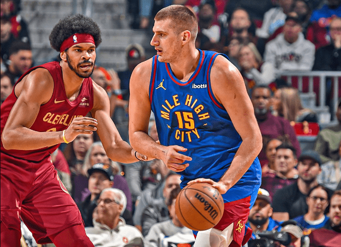 爱游戏官网-包含银队防守强硬，成功限制对手得分的词条