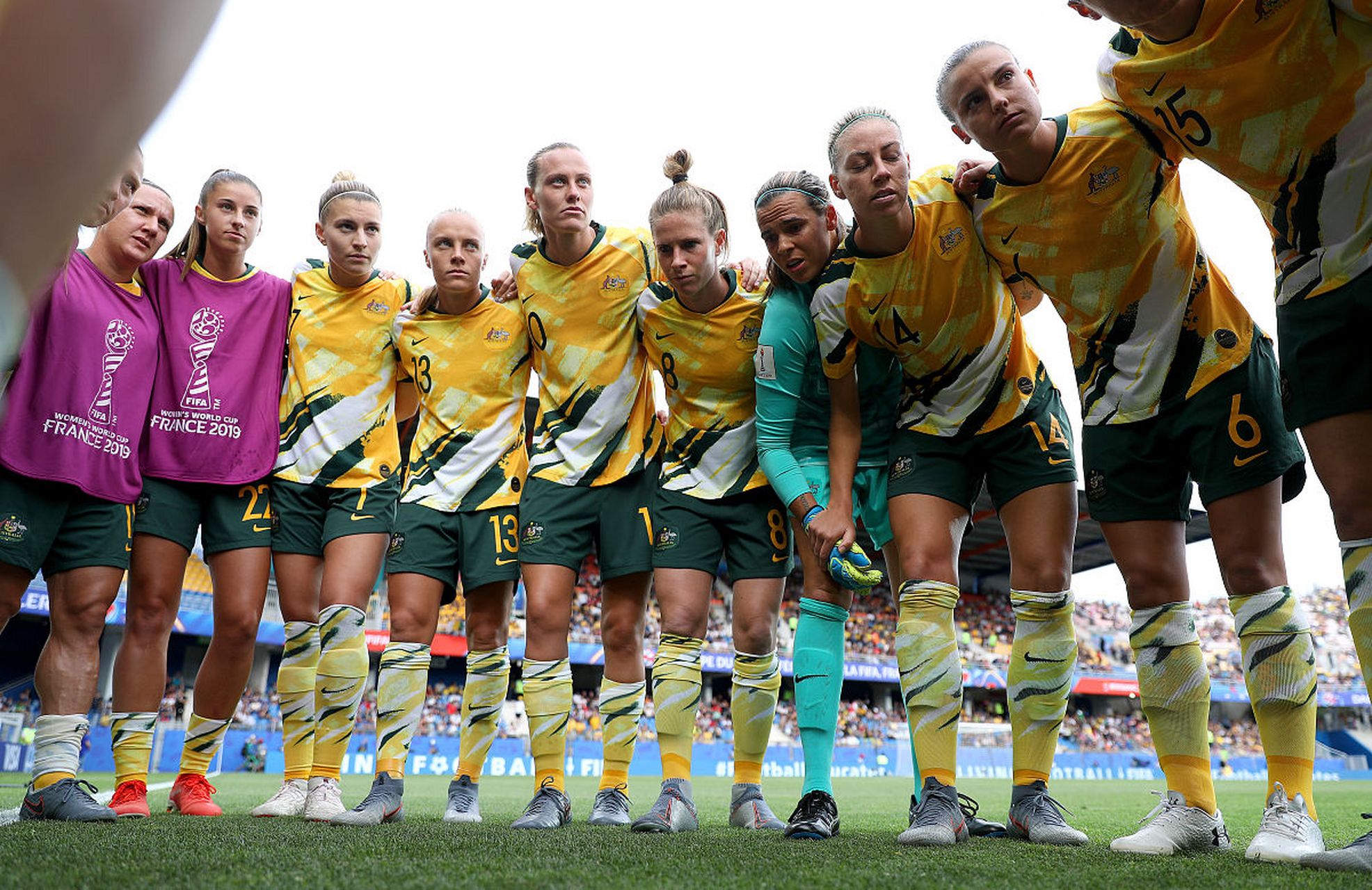 关于法国:击败威尔士豪取欧预赛小组第一的信息 关于法国:击败威尔士豪取欧预赛小组第一的信息