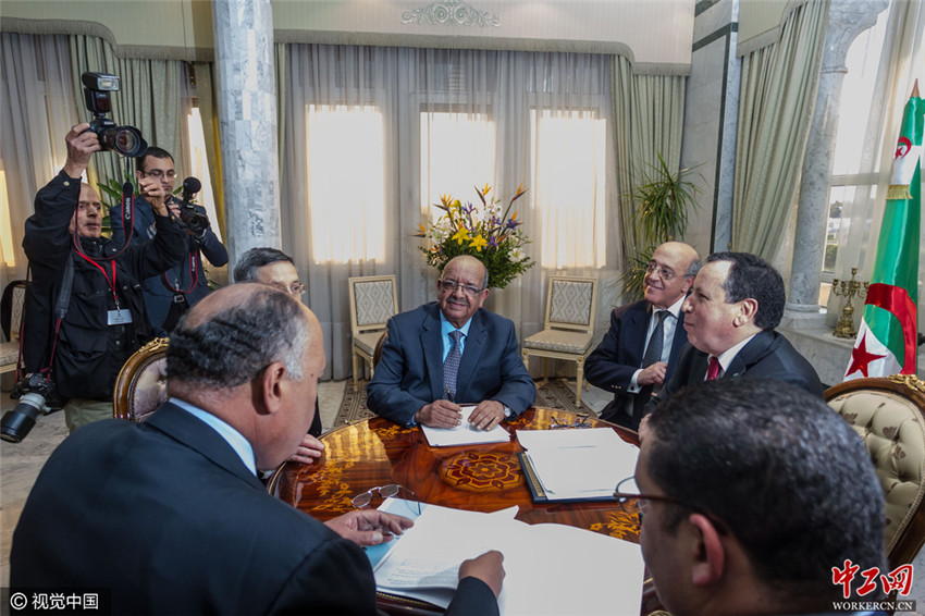 突尼斯球星领衔阿尔及利亚俱乐部签约,引发球迷关注的简单介绍 突尼斯球星领衔阿尔及利亚俱乐部签约,引发球迷关注的简单介绍