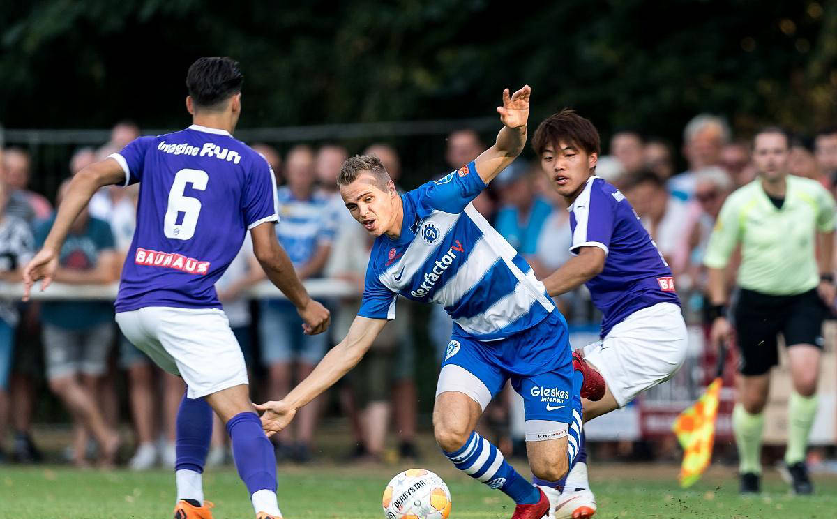 意大利足球联赛中球队士气高涨 意大利足球联赛中球队士气高涨