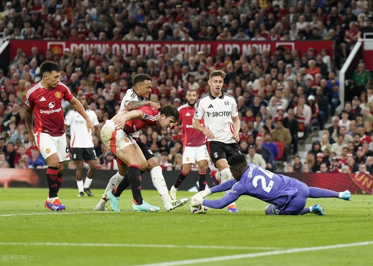 爱游戏体育-曼联客场奋力战胜南安普顿，上升积分榜的简单介绍