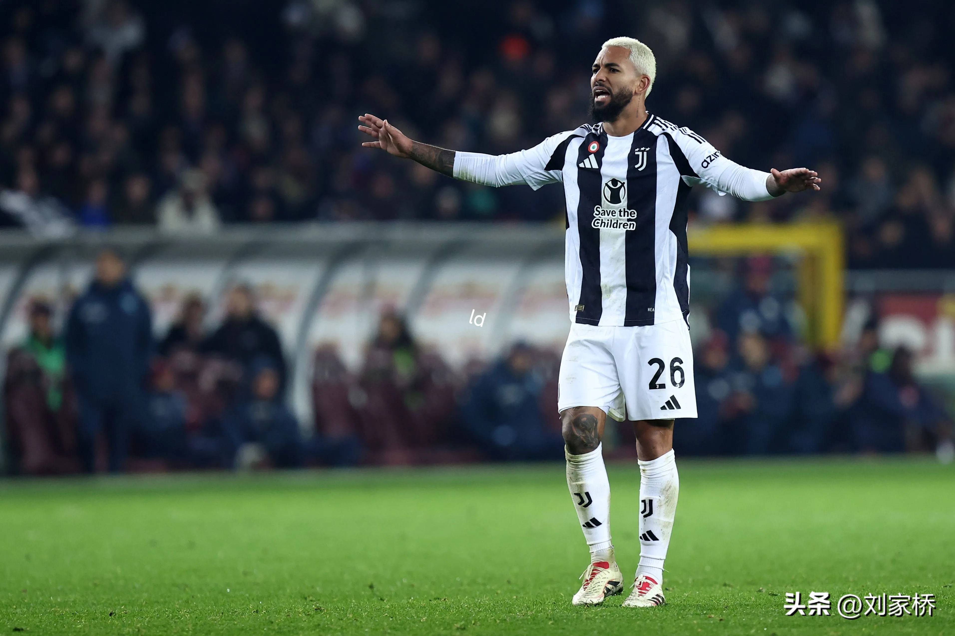 尤文图斯遭遇失利,欧冠决赛之门紧闭 尤文图斯遭遇失利,欧冠决赛之门紧闭