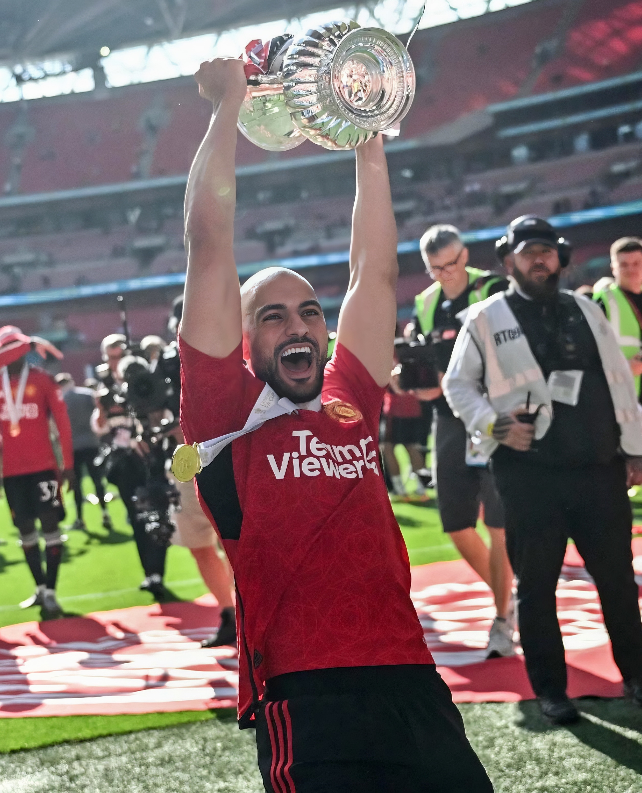 非洲足球联赛收官,夺冠球队激动庆祝 非洲足球联赛收官,夺冠球队激动庆祝