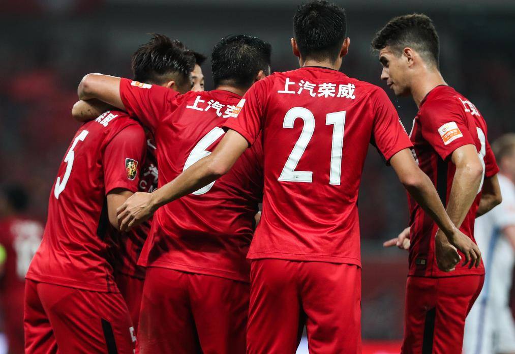 上港客场大胜鲁能,取得胜利 上港客场大胜鲁能,取得胜利