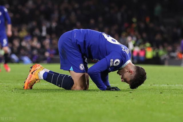 爱游戏官方-德国队在小组赛中获得三连败的简单介绍