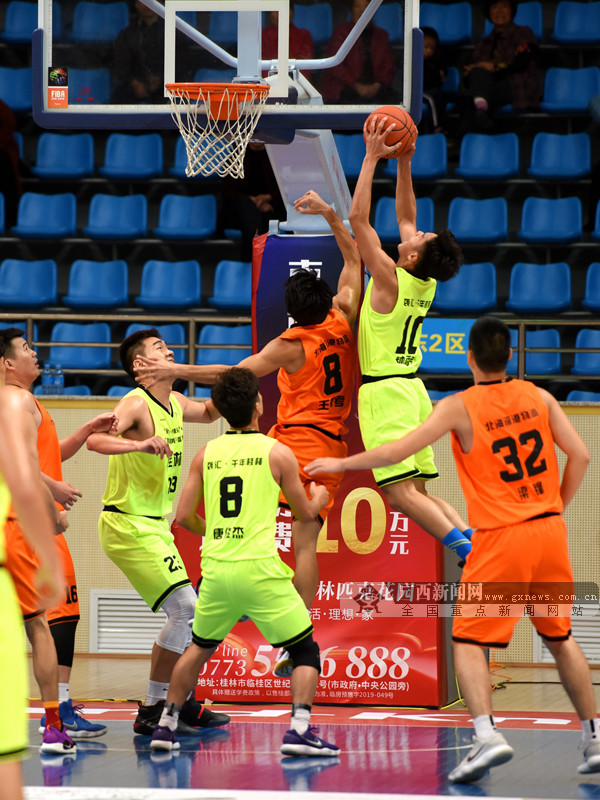 包含澳洲篮球联赛冠军产生，青年球员斩获胜利的词条