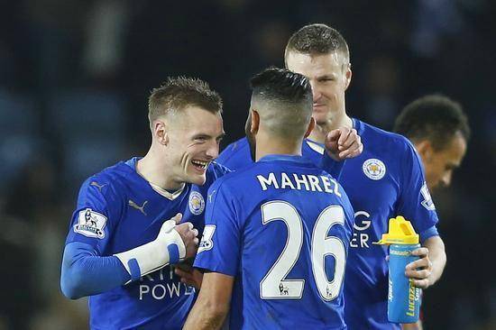 爱游戏官方入口-包含厦门海狮主场抢分，巩固争冠席位的词条