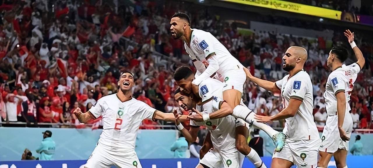 瑞士逼平波兰,小组晋级尚未确定 瑞士逼平波兰,小组晋级尚未确定