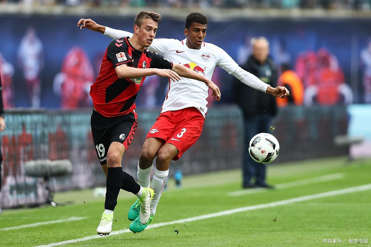 爱游戏在线-法兰克福客场战平，球队整体实力有提升