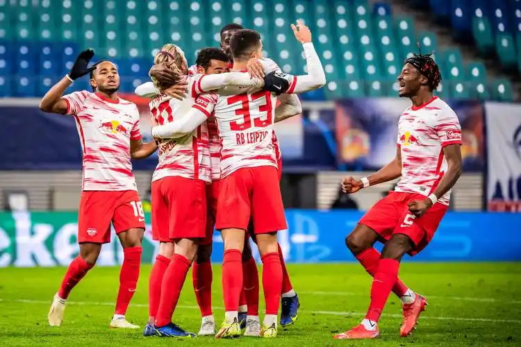 关于莱比锡红牛取得惊喜胜利,球队排名上升的信息 关于莱比锡红牛取得惊喜胜利,球队排名上升的信息