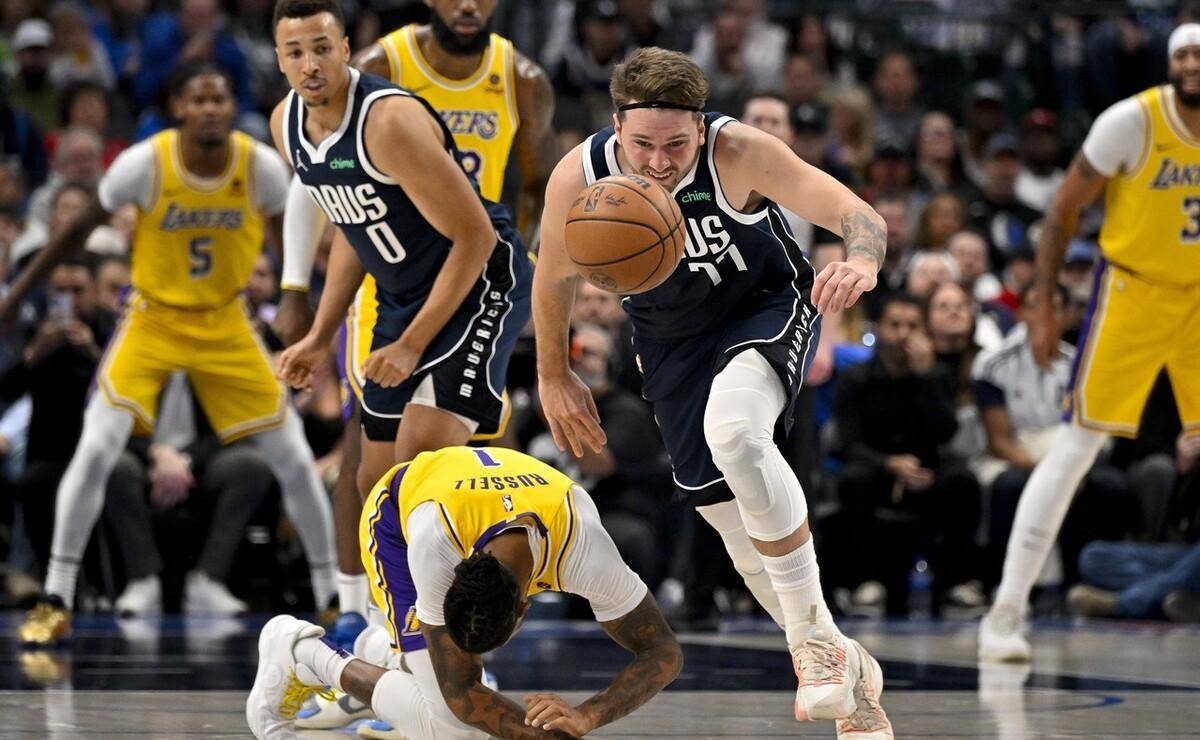 比分胶着争夺,胜负难以预料的简单介绍 比分胶着争夺,胜负难以预料的简单介绍