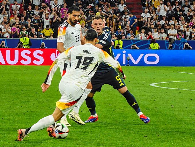 德国队欧锦赛半决赛晋级,全队沸腾的简单介绍 德国队欧锦赛半决赛晋级,全队沸腾的简单介绍