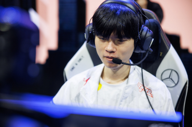 爱游戏官方-关于DRX绝杀FLY，Lehends极限生还后反打宿命之战入围赛，让粉丝疯狂欢呼的信息